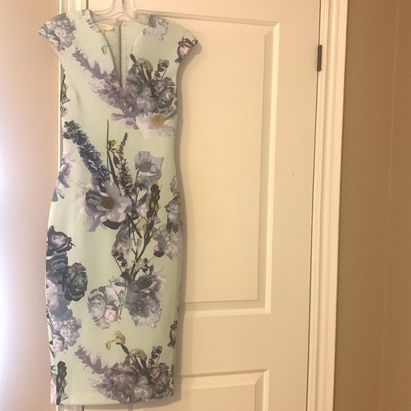 TED BAKER Torchlit Floral Midi Dress - Picture 9 of 17